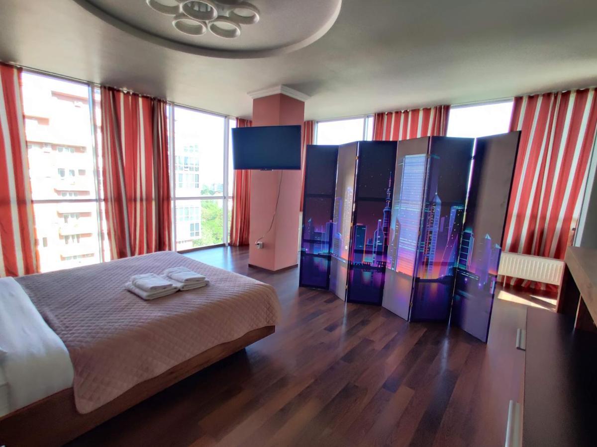 Micromegas Apartments Černivci Esterno foto