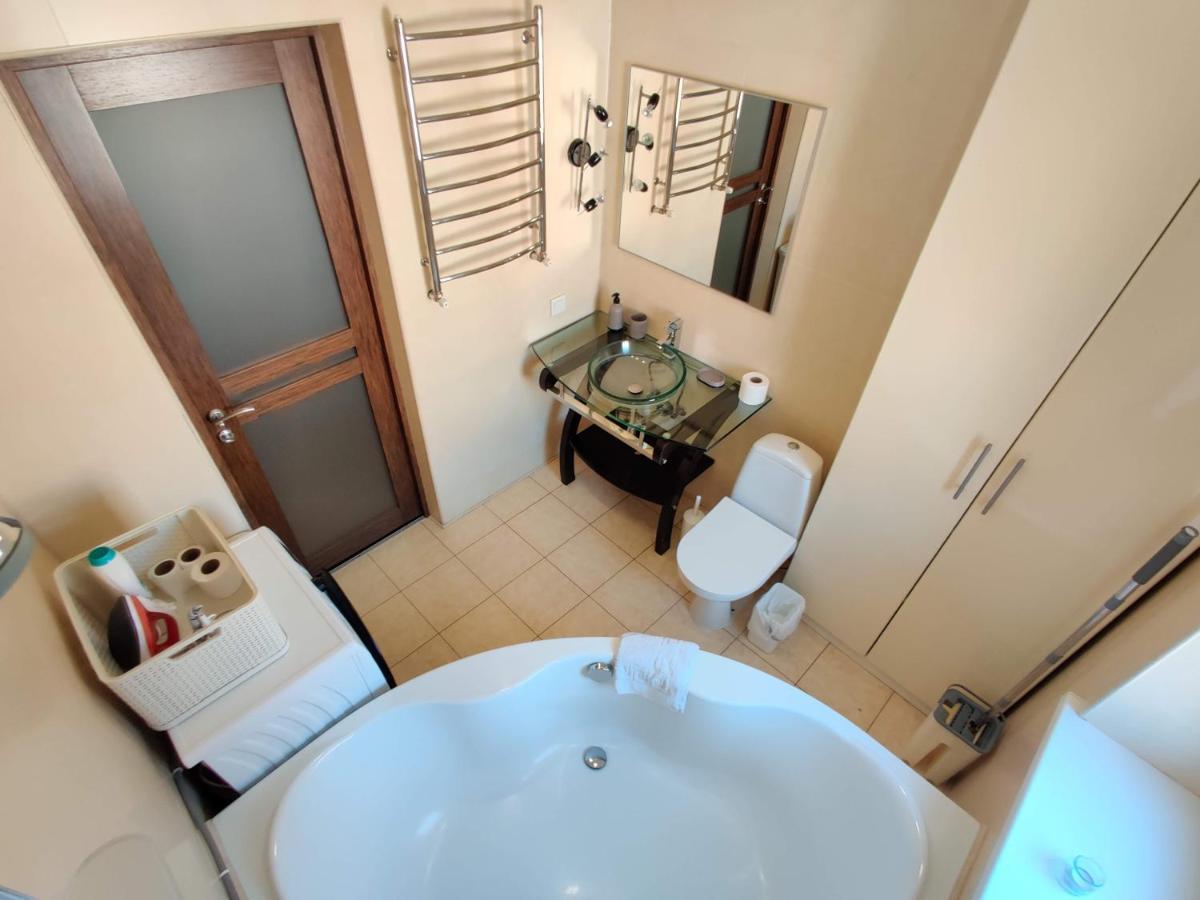 Micromegas Apartments Černivci Esterno foto
